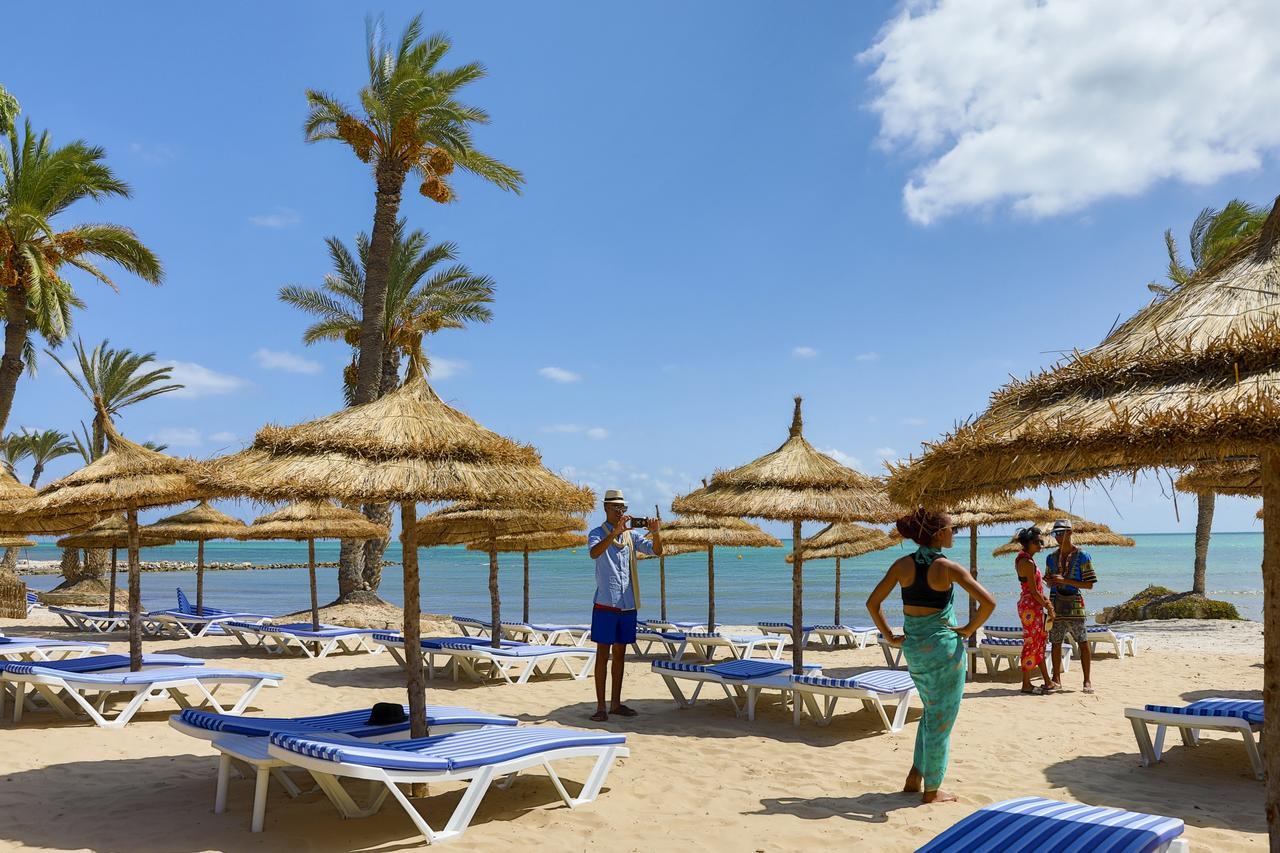 Hari Club Beach Resort أغير المظهر الخارجي الصورة